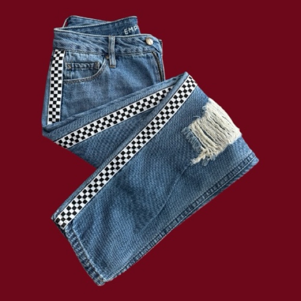 Empyre Light Blue Eileen Mom Jeans